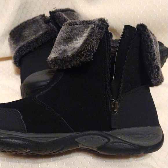 Women's Easy Spirit Elements Cuffed Winter Boots Sz. 6.5 - Picture 6 of 8
